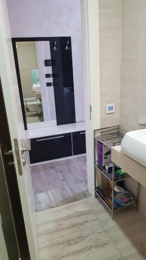 Lux Apartments Huma