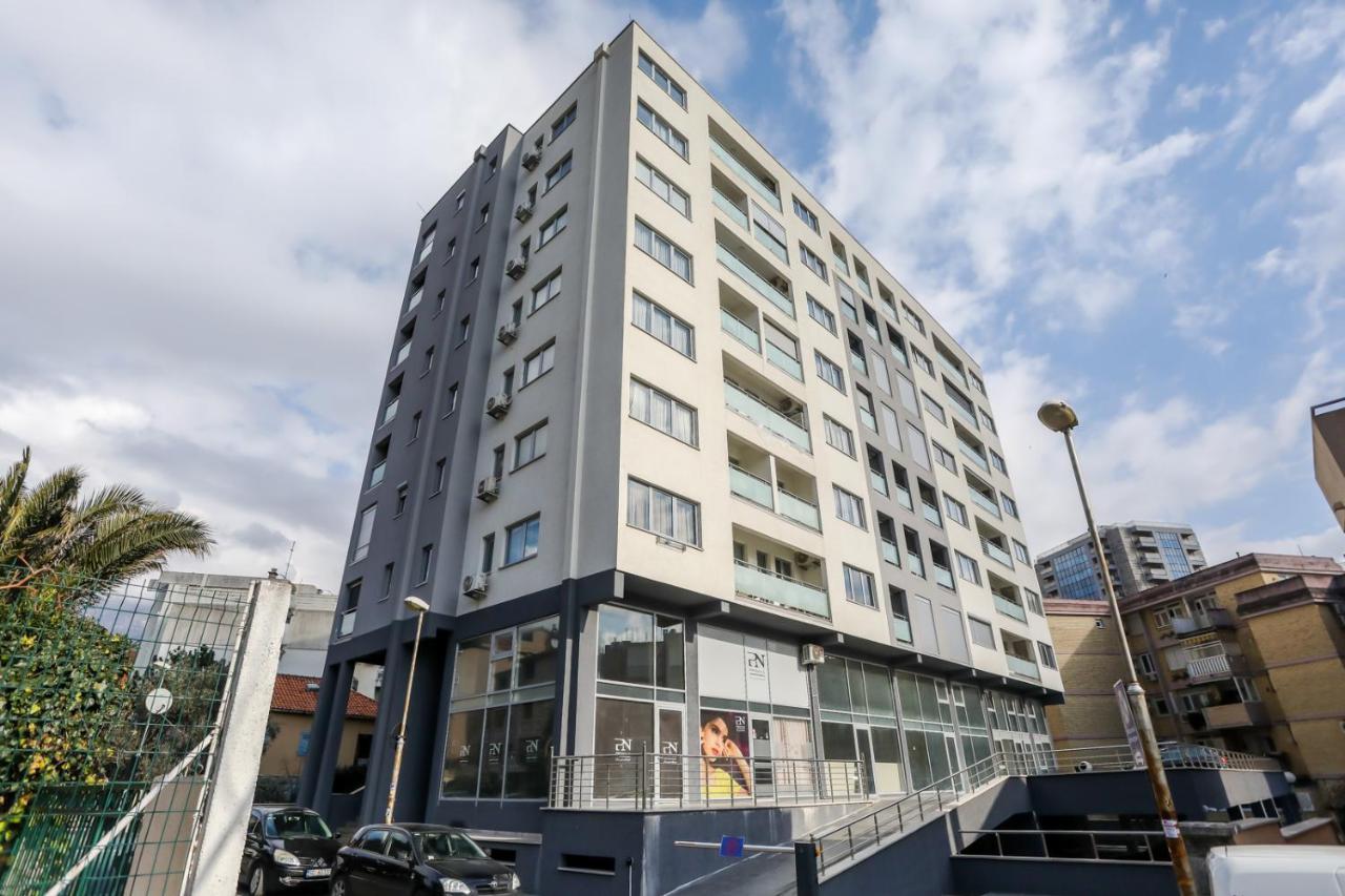 Apartment Lux Apartments Huma *