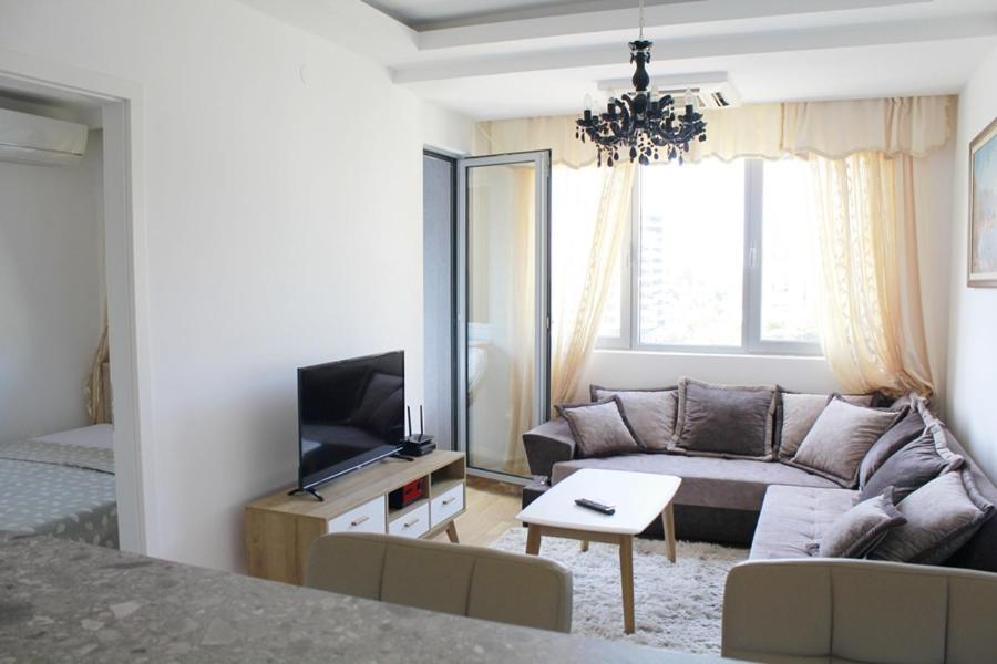 Apartment Lux Apartments Huma