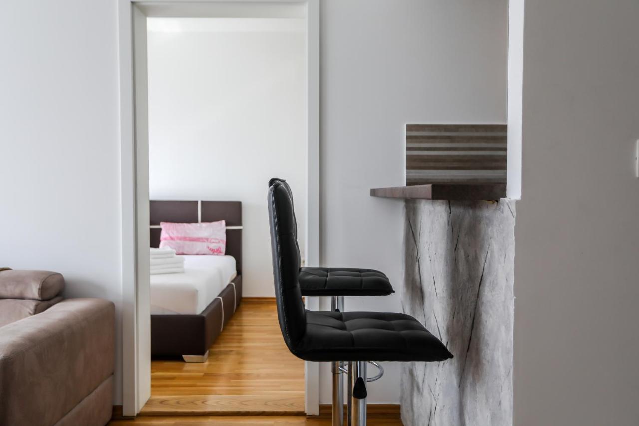 Apartment Lux Apartments Huma