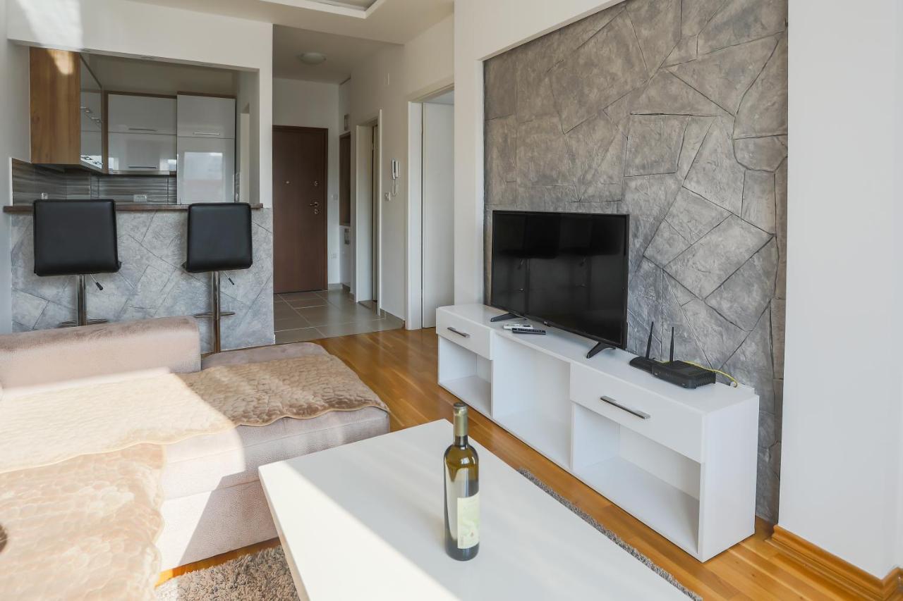 Apartment Lux Apartments Huma
