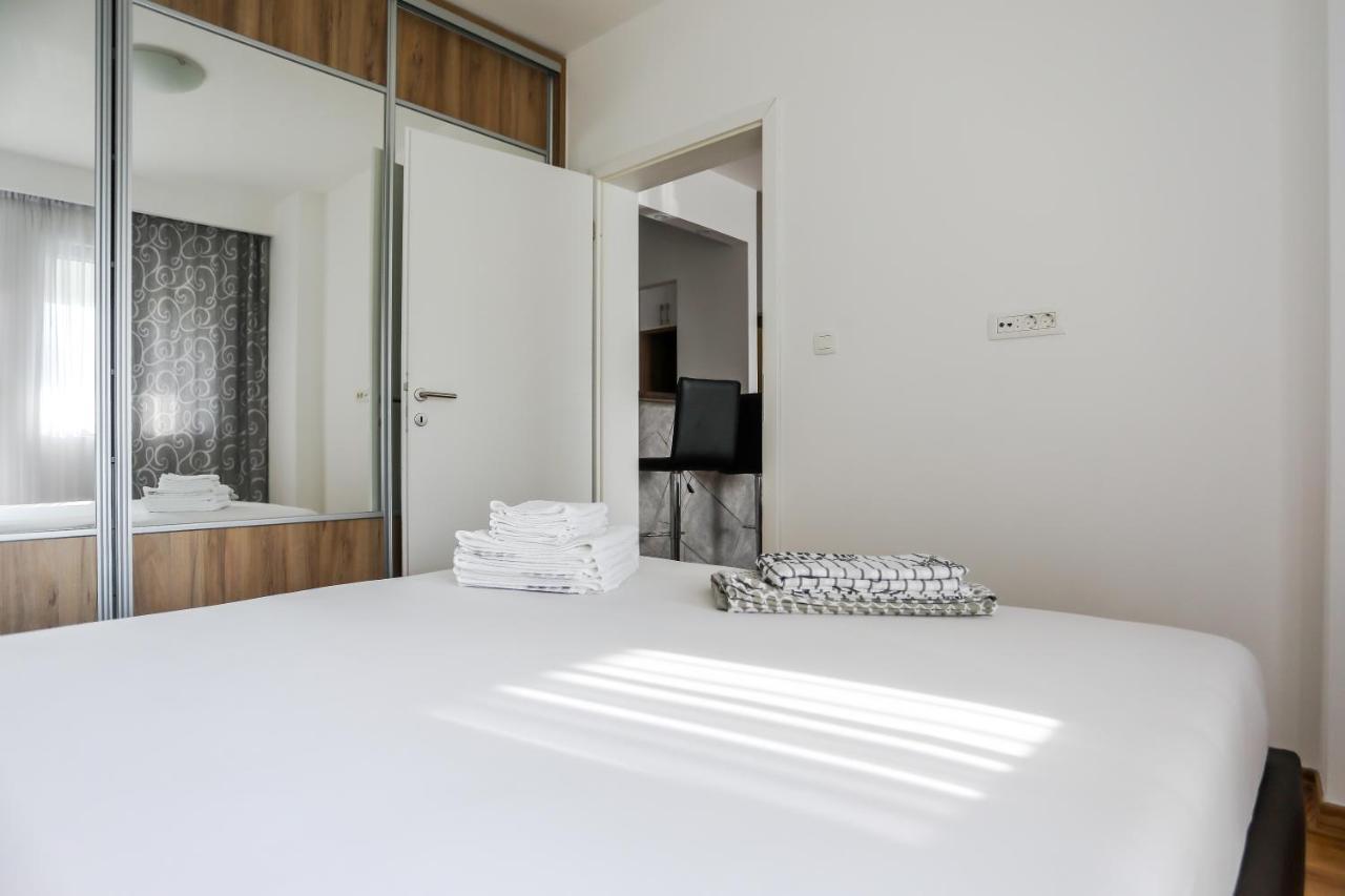 Apartment Lux Apartments Huma *