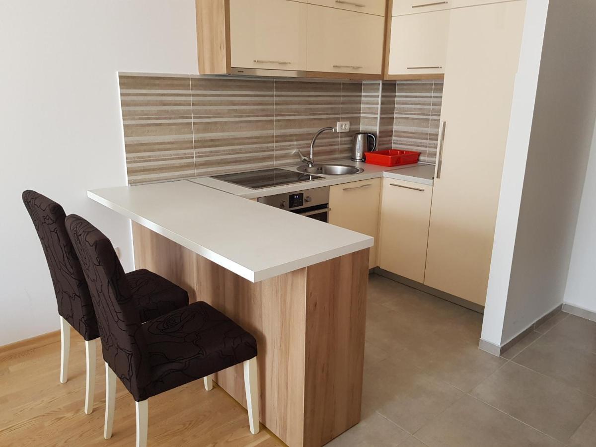 Lux Apartments Huma *